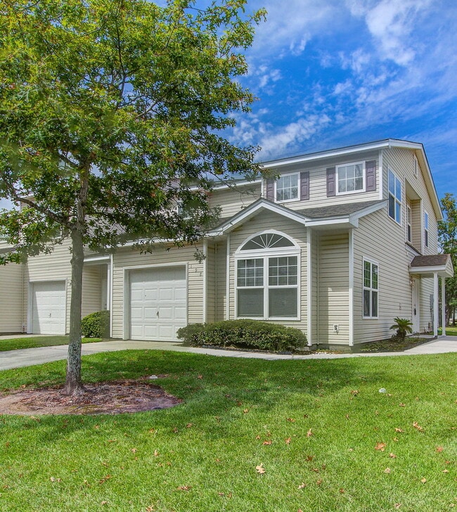 Building Photo - 198 Grand Oaks Dr