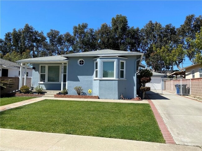 Building Photo - 15439 Harvard Blvd