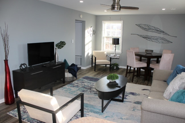 Photo - 2110 38th St SE Apartment