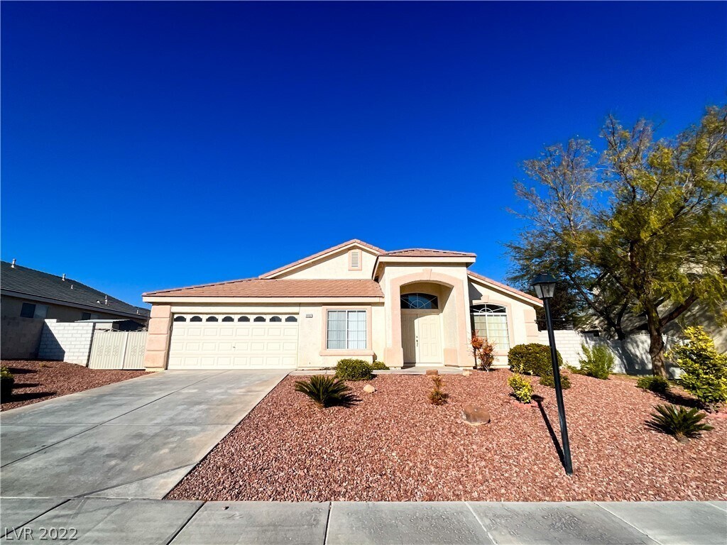 8492 Brody Marsh Ave, Las Vegas, NV 89143 House Rental in Las Vegas