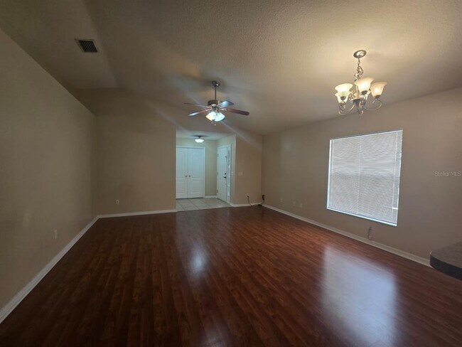 Building Photo - 10303 Avelar Ridge Dr