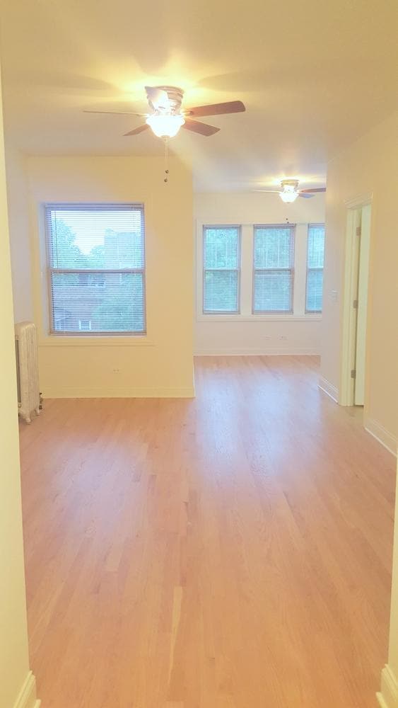 Foto del edificio - 2 bedroom in Chicago IL 60625