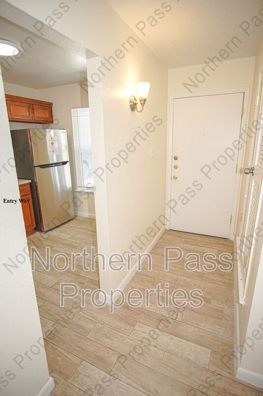 Foto del edificio - 3425 Risner Pl
