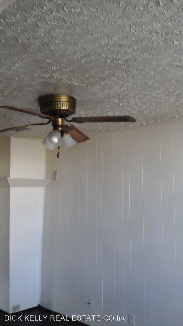 Foto del edificio - 3 br, 1.5 bath House - 1521 Vine St