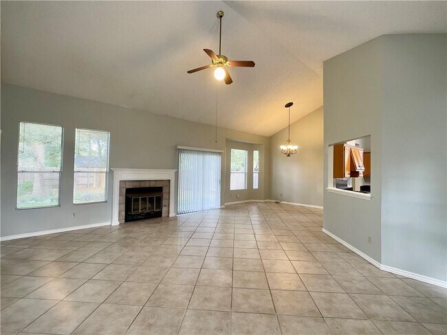 Building Photo - 12604 Hunters Chase Dr