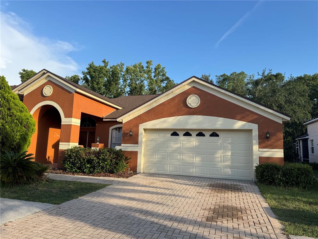 Foto principal - 10457 Canary Isle Dr