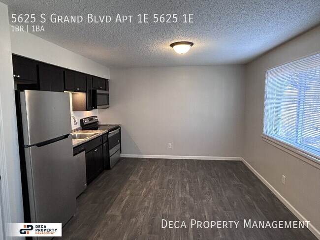 Building Photo - 5625 S Grand Blvd