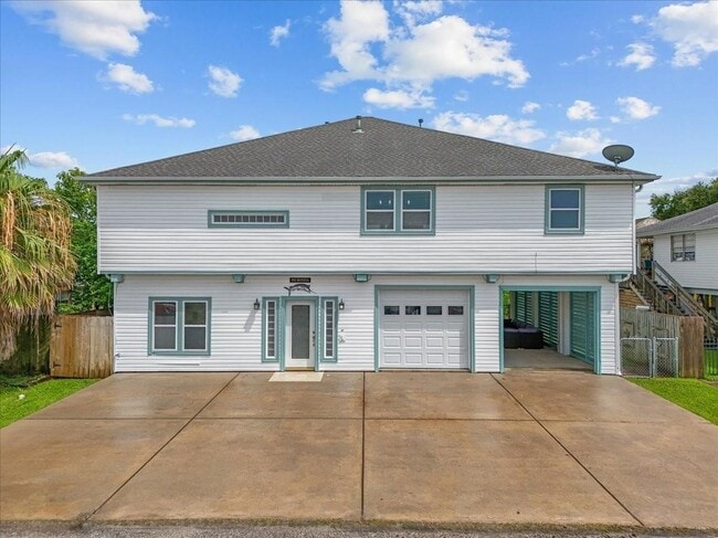 Building Photo - 933 Bonita Dr