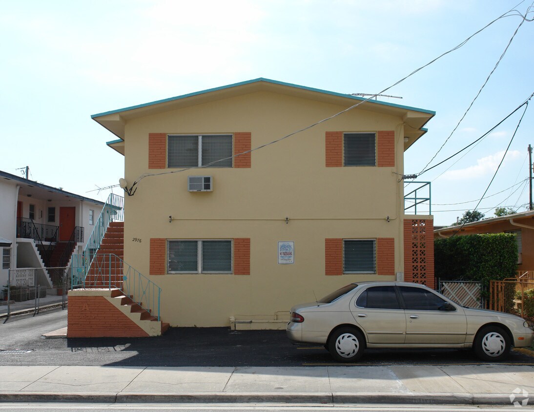 Primary Photo - 2976 W Flagler St
