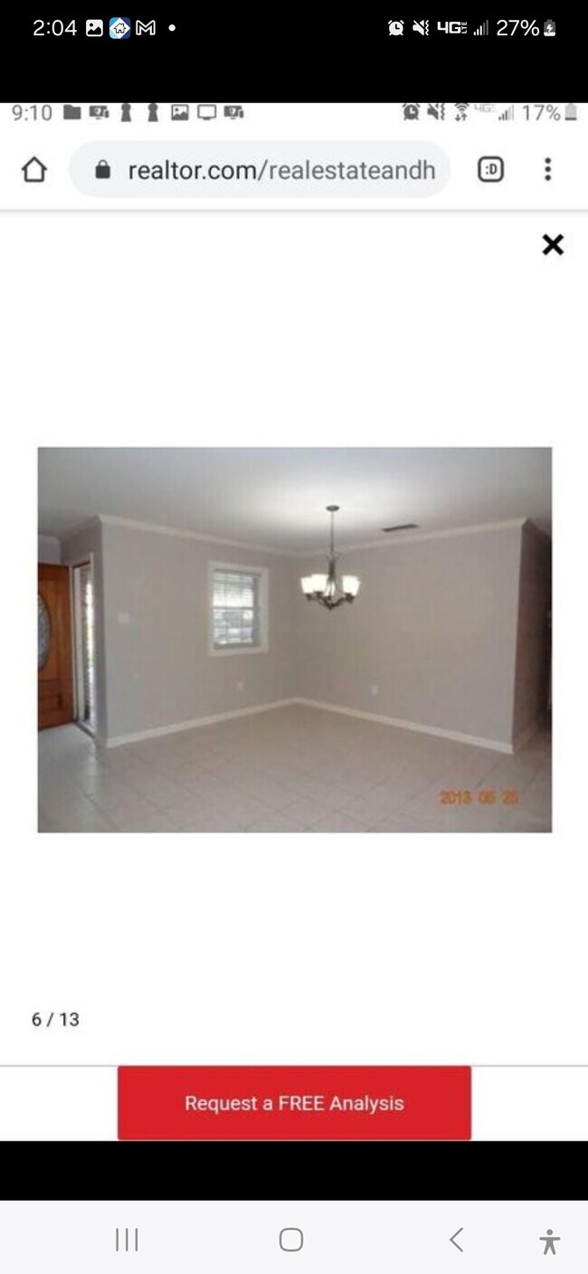 Building Photo - 501 Chatsworth Dr