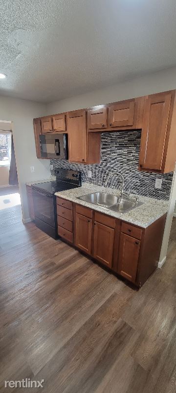 Foto del edificio - 4 br, 2 bath House - 1226 orchid ave