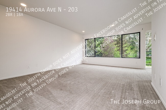 Building Photo - 19414 Aurora Ave N