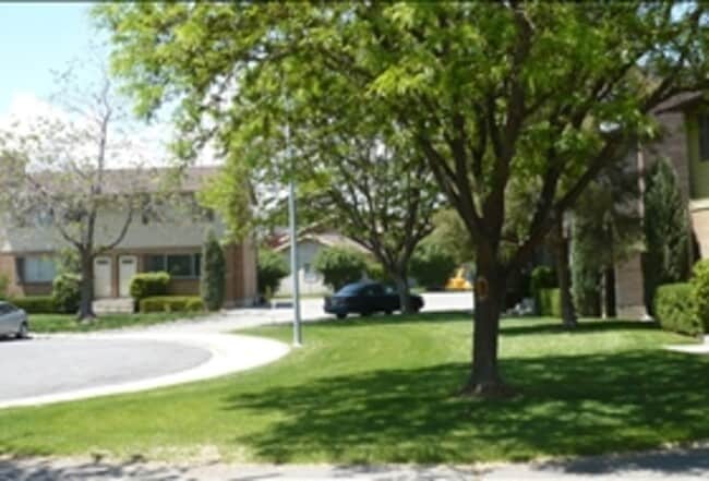 Building Photo - 1867 N 840 W