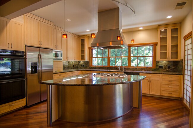 Foto del edificio - Beautifully Updated Private Guest House wi...