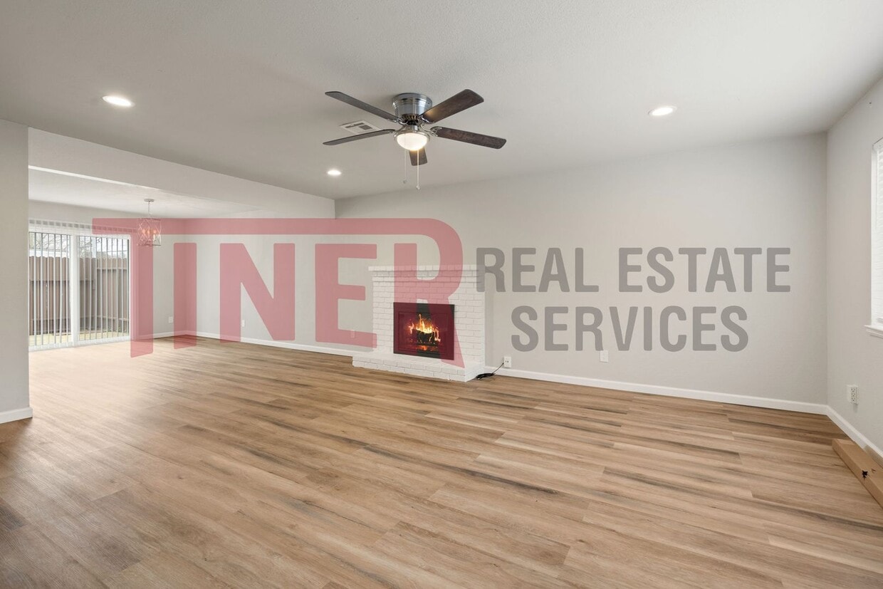Foto principal - 7434 Ranch Ave
