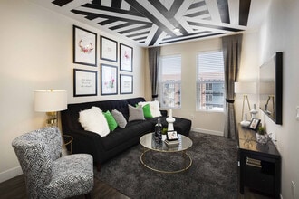 Interior Photo - Highlands 32