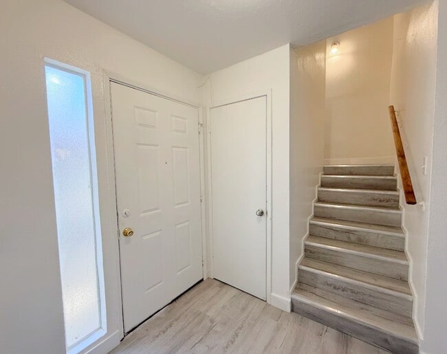 Building Photo - 3310 R St