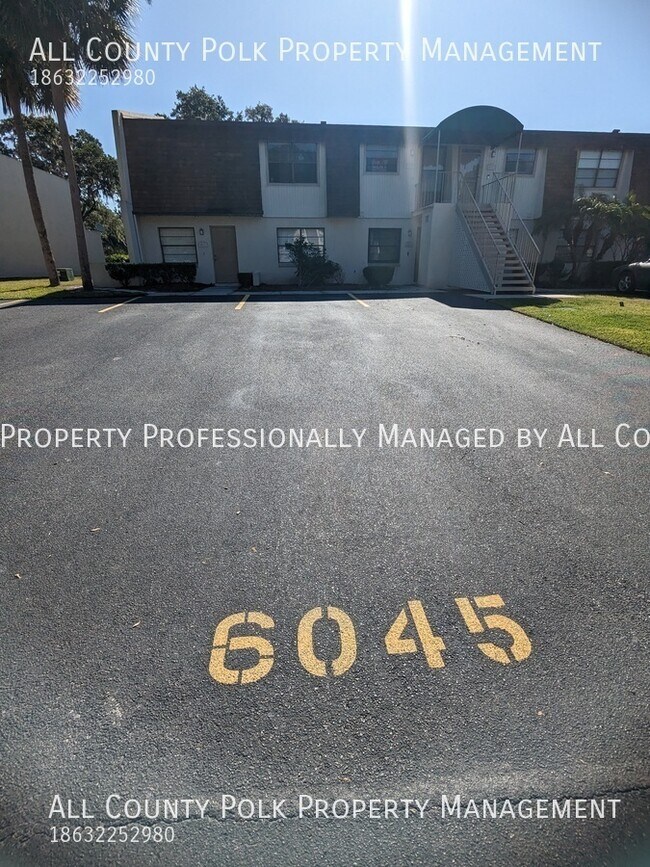 Foto del edificio - 6045 Topher Trail