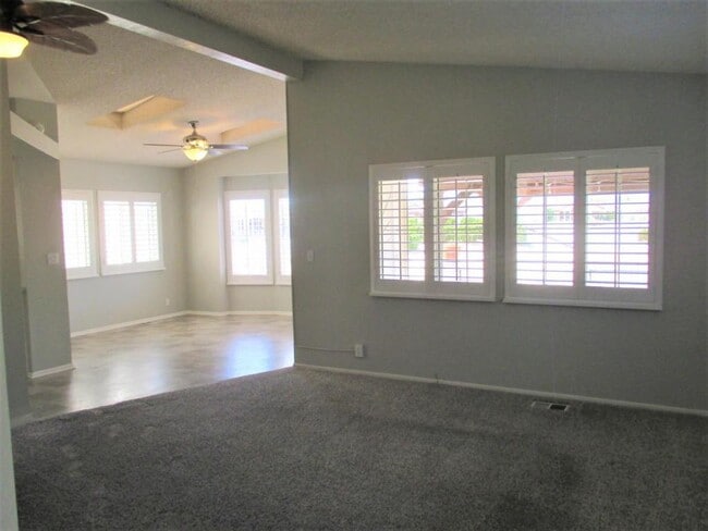 Foto del edificio - 2904 Peach Tree St
