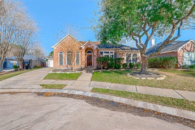 Building Photo - 3411 Shadow Bayou Ct