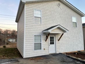 Building Photo - 116 Roberts Ridge