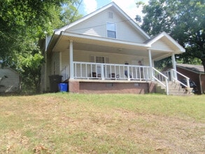 Building Photo - 508 Cameron St