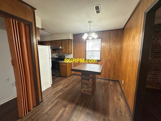 Foto del edificio - 6 Waterfront Dr