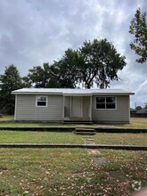 Building Photo - 651 Campbell Rd