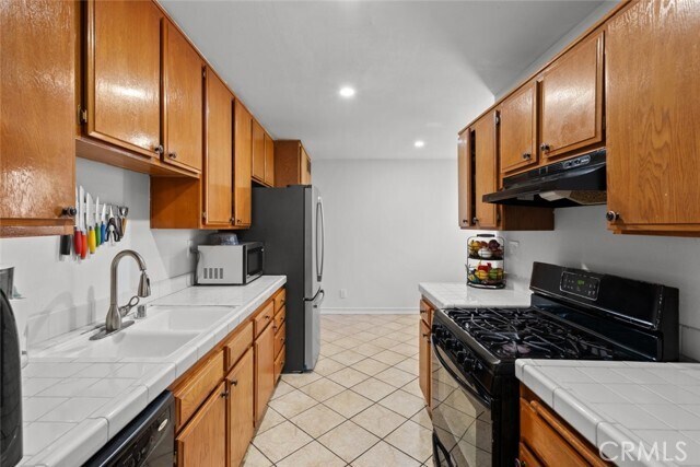 Building Photo - 13825 Beaver St