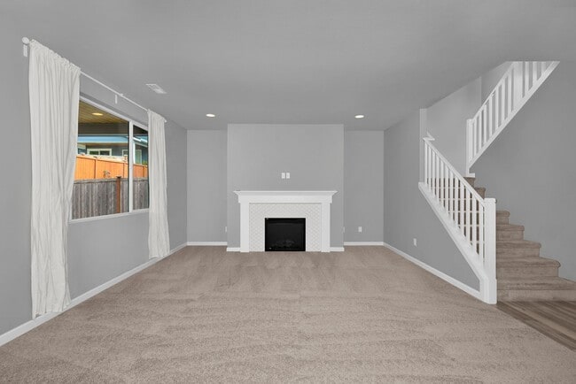 Foto del edificio - Lake Stevens 4 Bedroom 2.5 Bath with Air C...