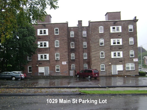 Building Photo - LandMark Apartments