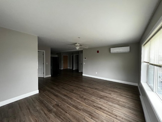 Photo - 197 Pearl St Apartment