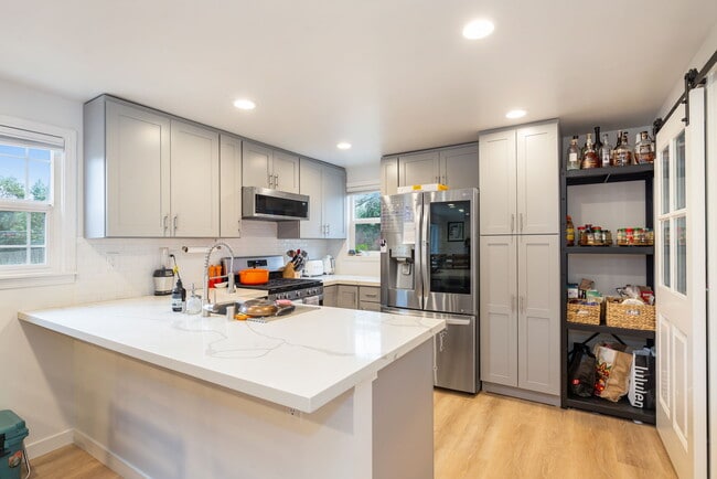 Foto del edificio - 16626 15th Ave NE