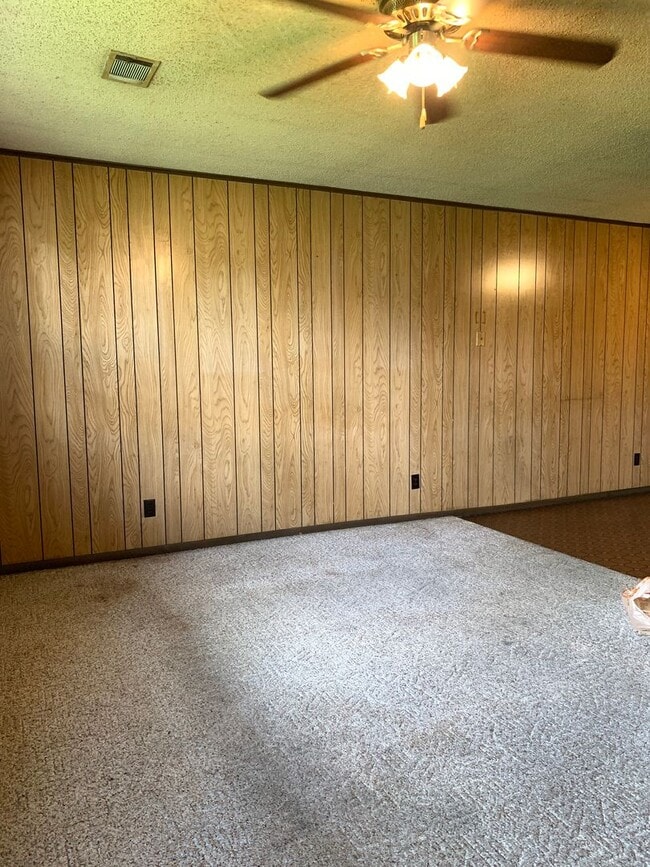 Building Photo - 3019 Dayton Ave