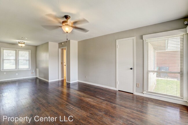 Building Photo - 2 br, 1 bath House - 4033 NW 33rd St,