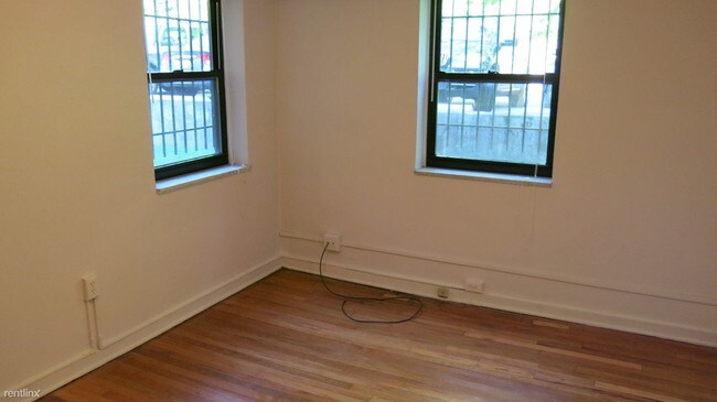 Building Photo - 5240 Stanton Ave