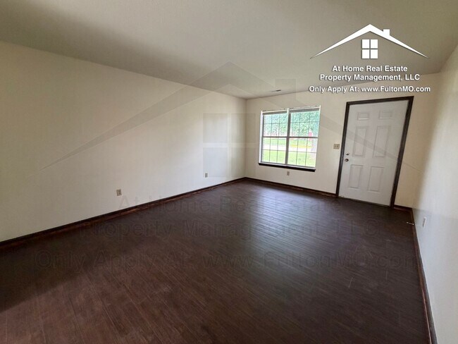 Foto del edificio - 617 Westview Dr