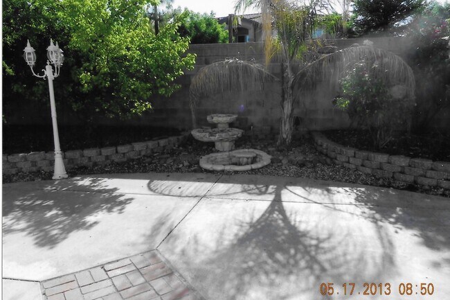 Foto del edificio - 9008 Pinto Canyon Way