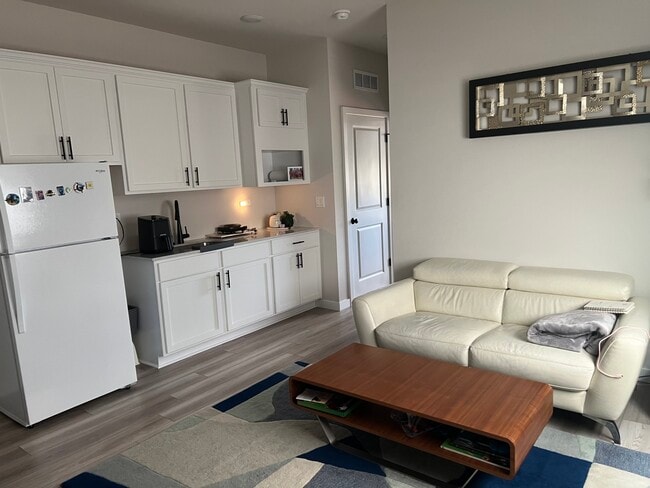 Foto del edificio - 5026 86th Ave NE