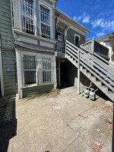 Building Photo - 1115 Willow St