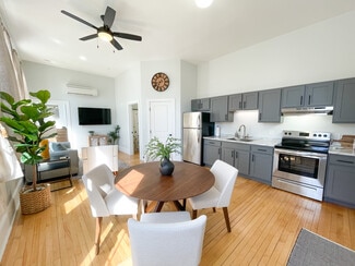 Building Photo - 341 Water St