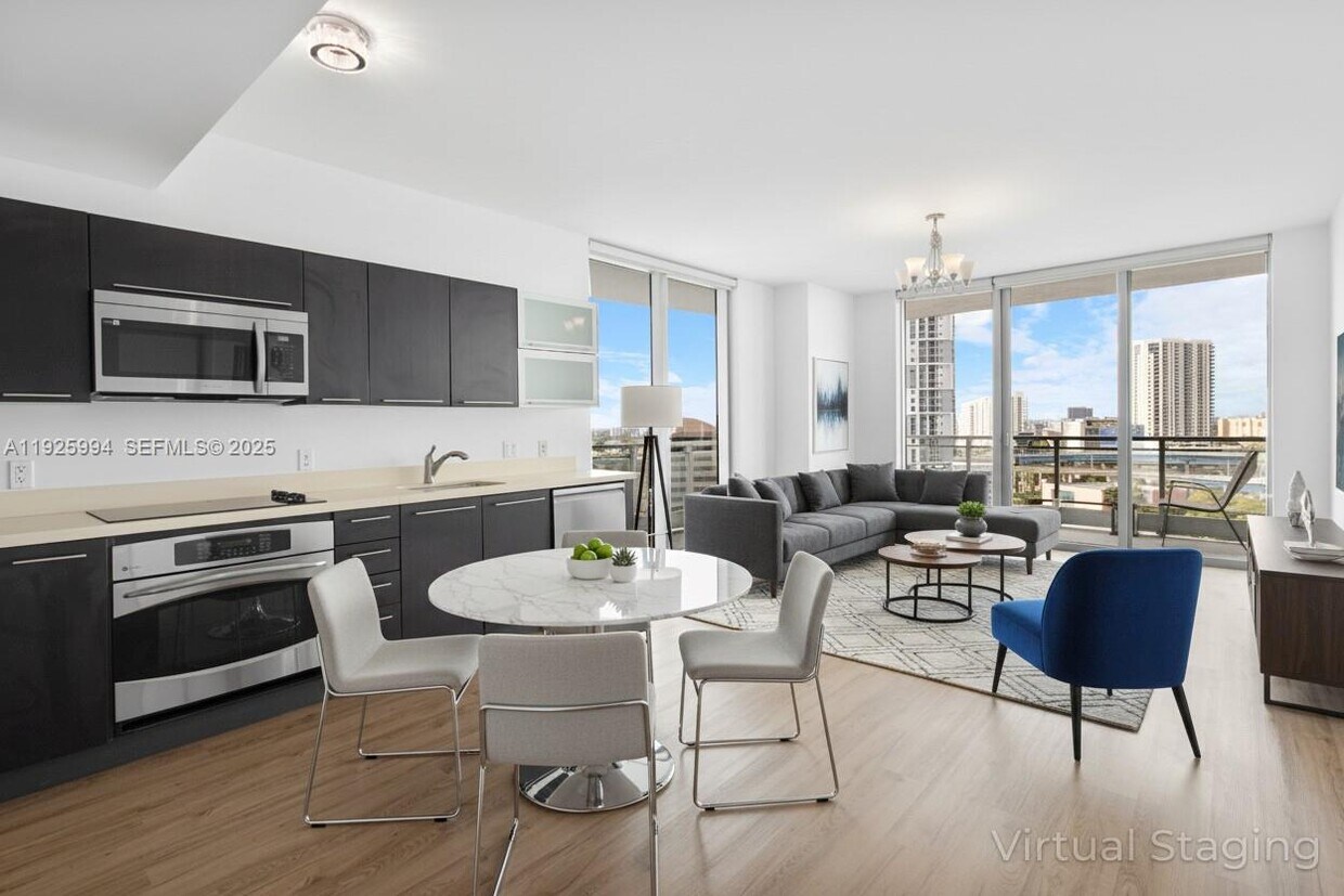 Foto principal - 90 SW 3rd St