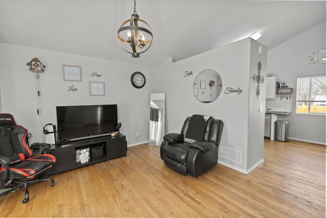 Photo - 7038 Ancestra Dr House