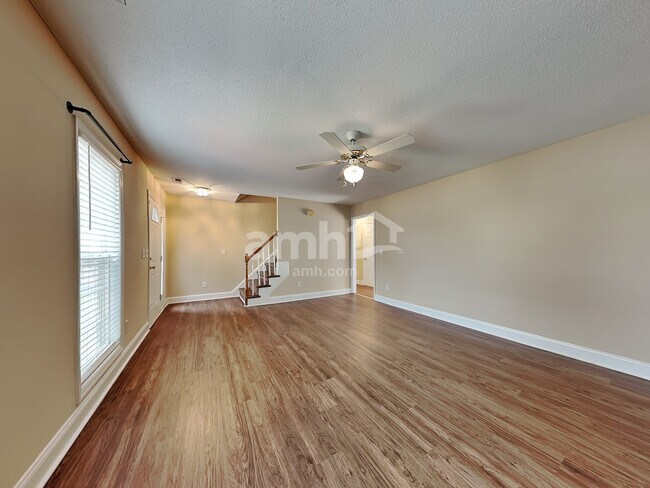 Foto del edificio - 4880 Manteo Lane