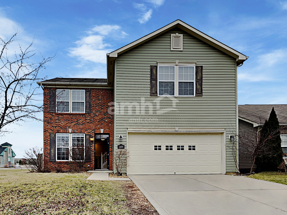 Foto principal - 15554 Landsbrook Run E