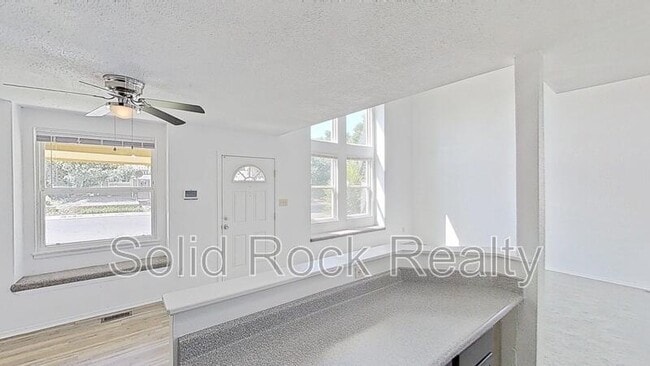 Building Photo - 4358 Allesandro Dr