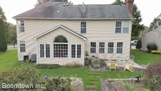 Foto del edificio - 4 br, 3.5 bath House - 9516 Bridgewater Co...