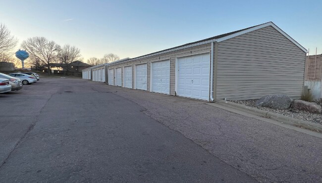 Building Photo - 4609 E 26th St