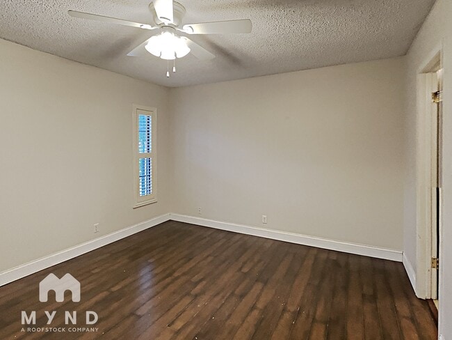 Foto del edificio - 3623 W Carmen St