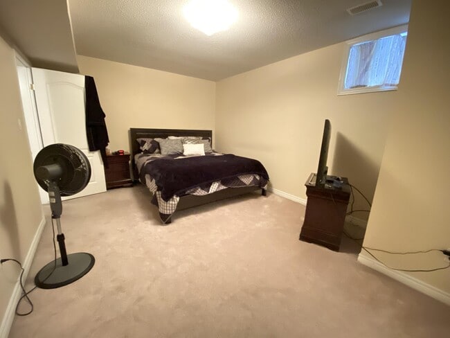 Photo du bâtiment - 24 Armour Crescent